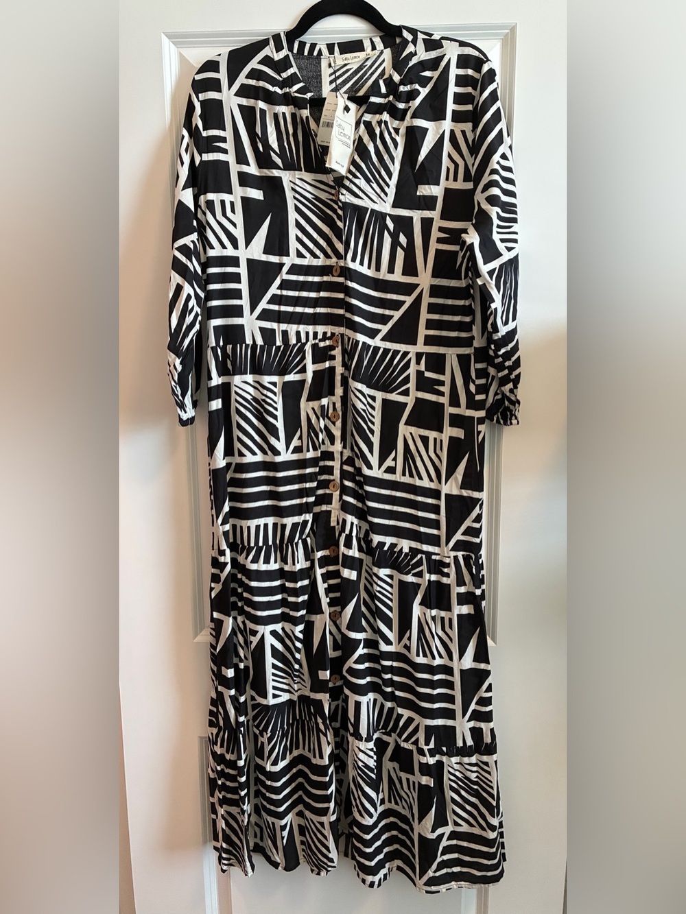 Black & White Geometric Button-Front Maxi Dress